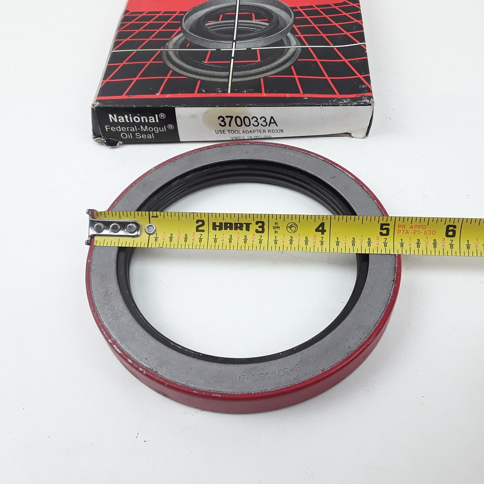 National 370033A Federal-Mogul Wheel Oil Seal For Heavy Duty Car Trucks