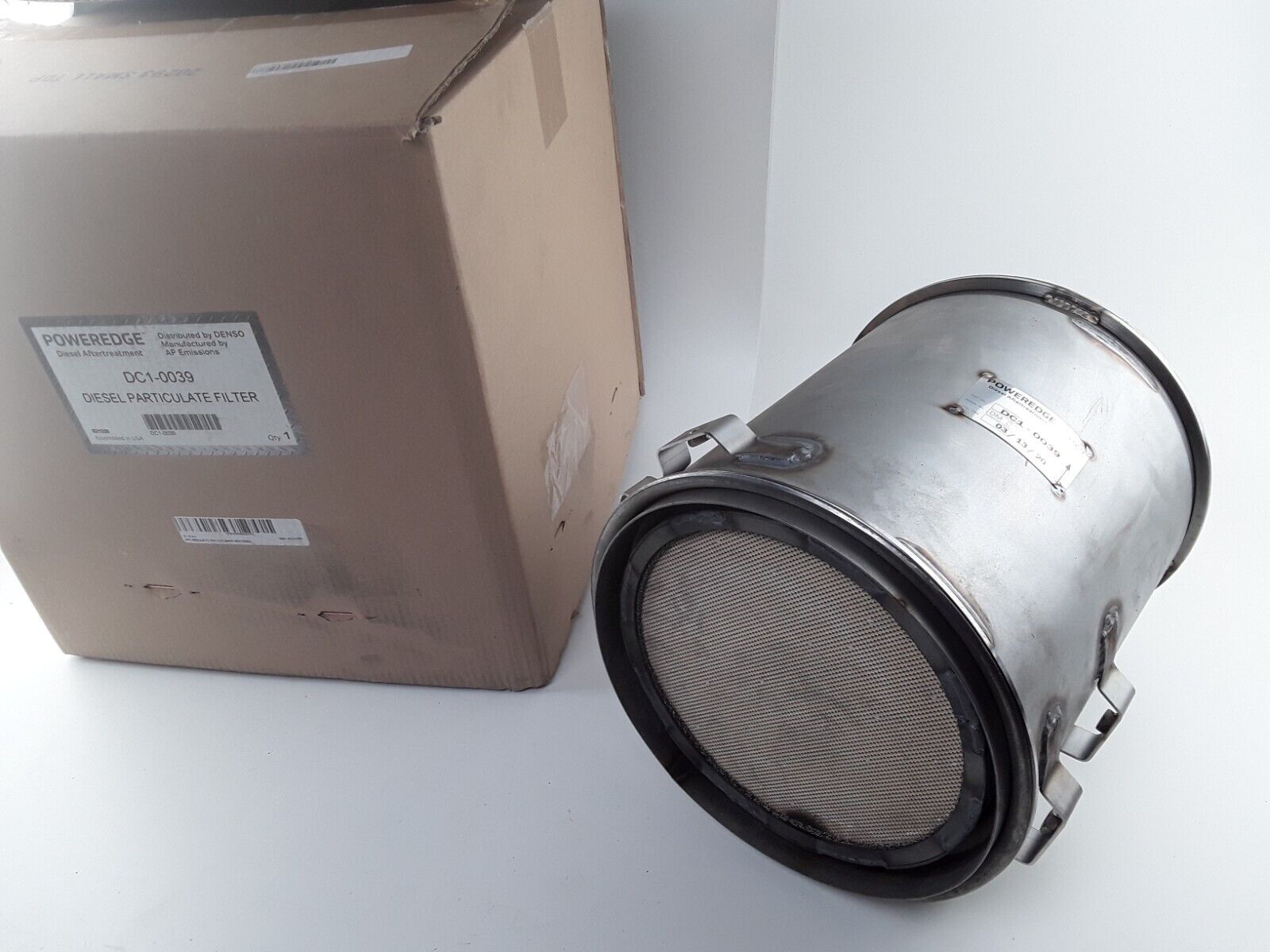 DENSO DPF Particulate Filter FOR DETROIT DIESEL MB OMB926 FOR MERCEDES MBE926 - HotCarParts