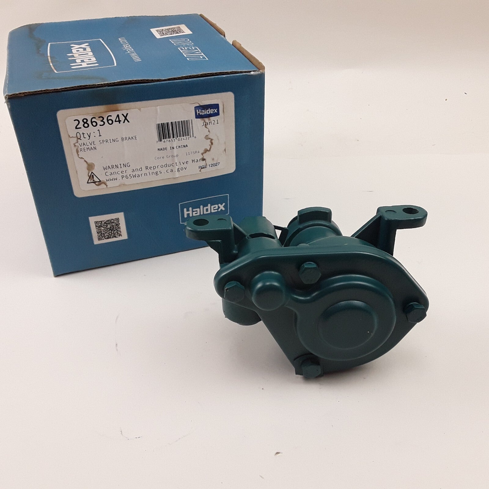 Haldex 286364X Tractor Spring Brake Valve 1/4" Reservoir Port Heavy Duty
