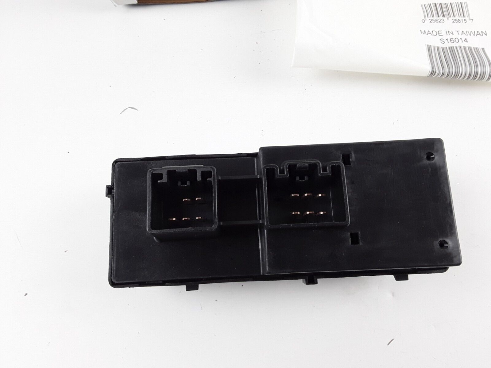 Door Window Switch Front Left Fits 2002-2005 Ford Explorer Excursion F450 F550 - HotCarParts