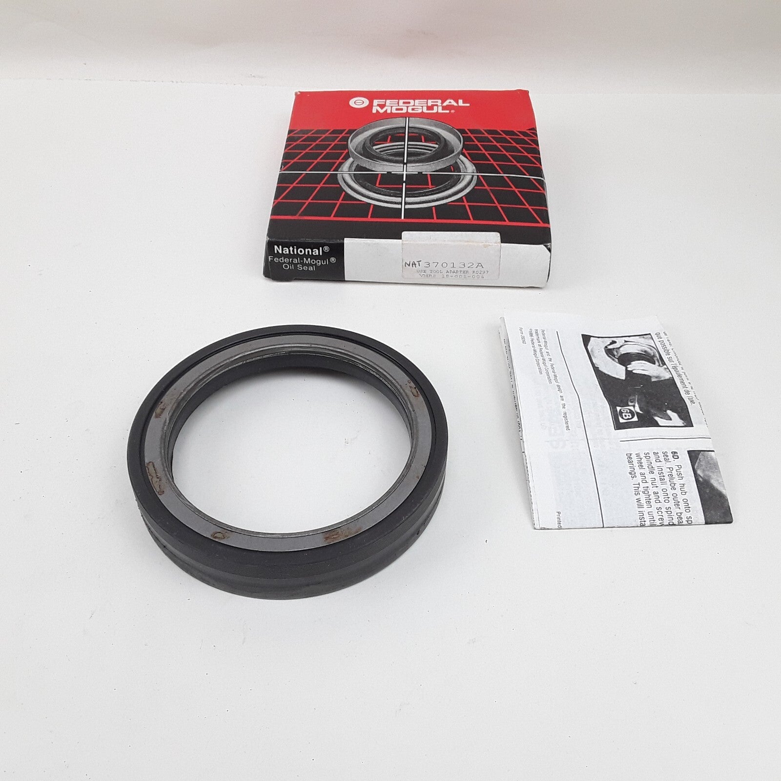Wheel Seal Fits Ford F-800 1990 1991 1992 1998 F-650 2000-2002 F-750 2002-2003