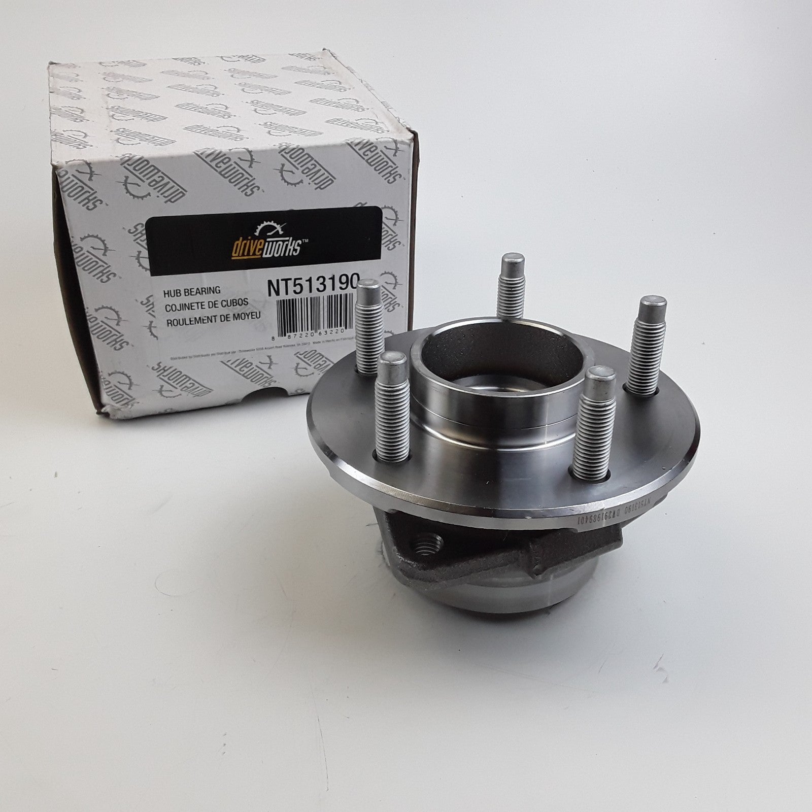 Wheel Bearing and Hub Assembly Front Fits Saturn Vue 02-07,Chevrolet ,Pontiac 06