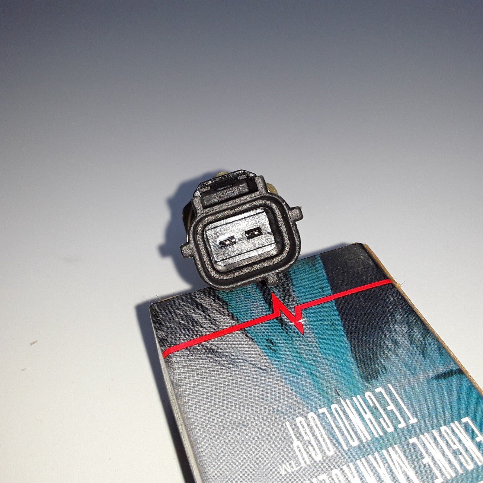 Cylinder Head Temperature Sensor For Mercury Monterey Ford E-250 E-150 1999-2009