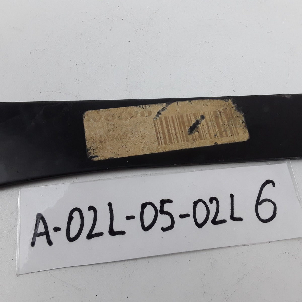 Volvo 24424933 Air Shield Multi Purpose Upper Support Bracket For Trucks