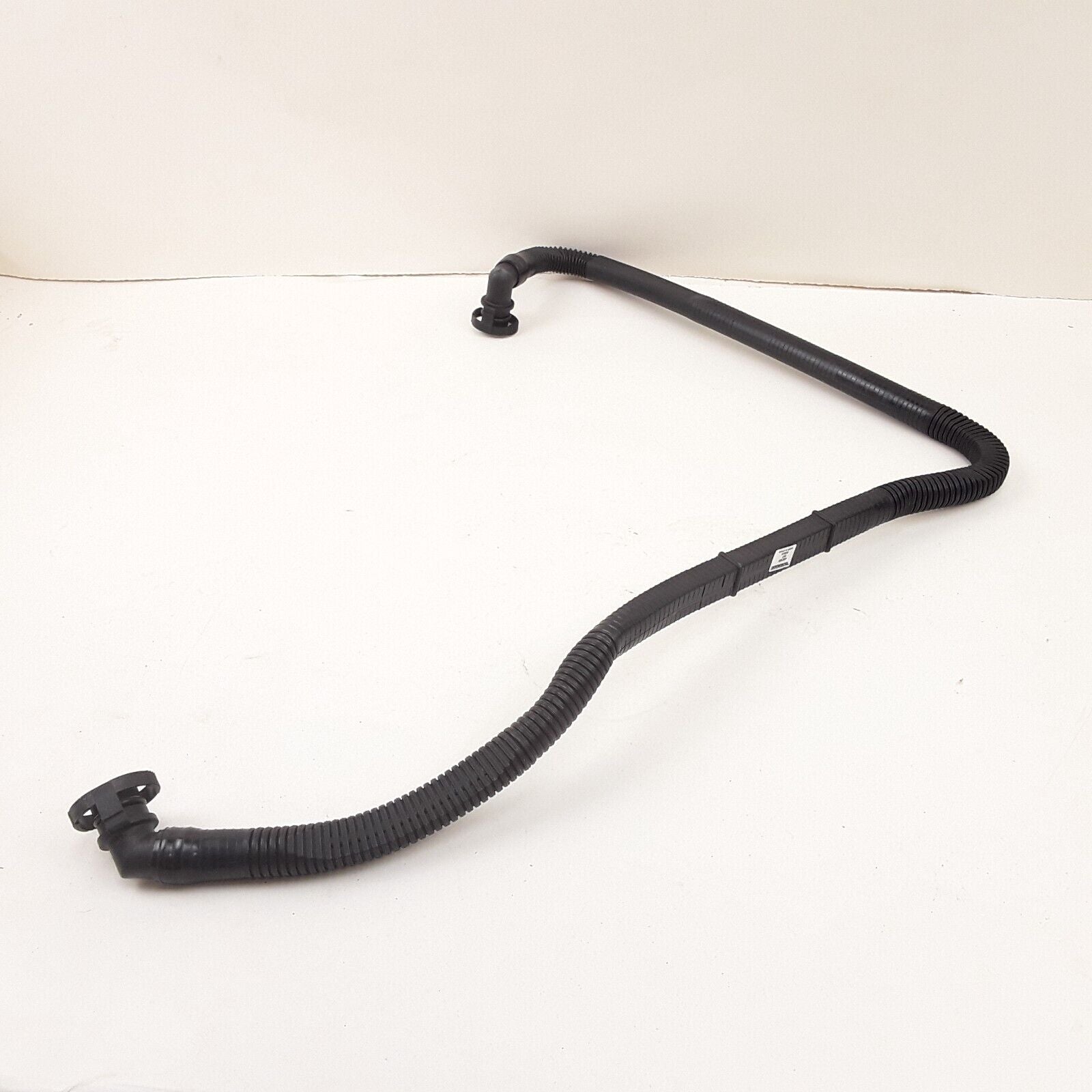 PCV Valve Hose Fits Volkswagen Passat 2001 2002 2003 04 05 Audi A4 Quattro 2001