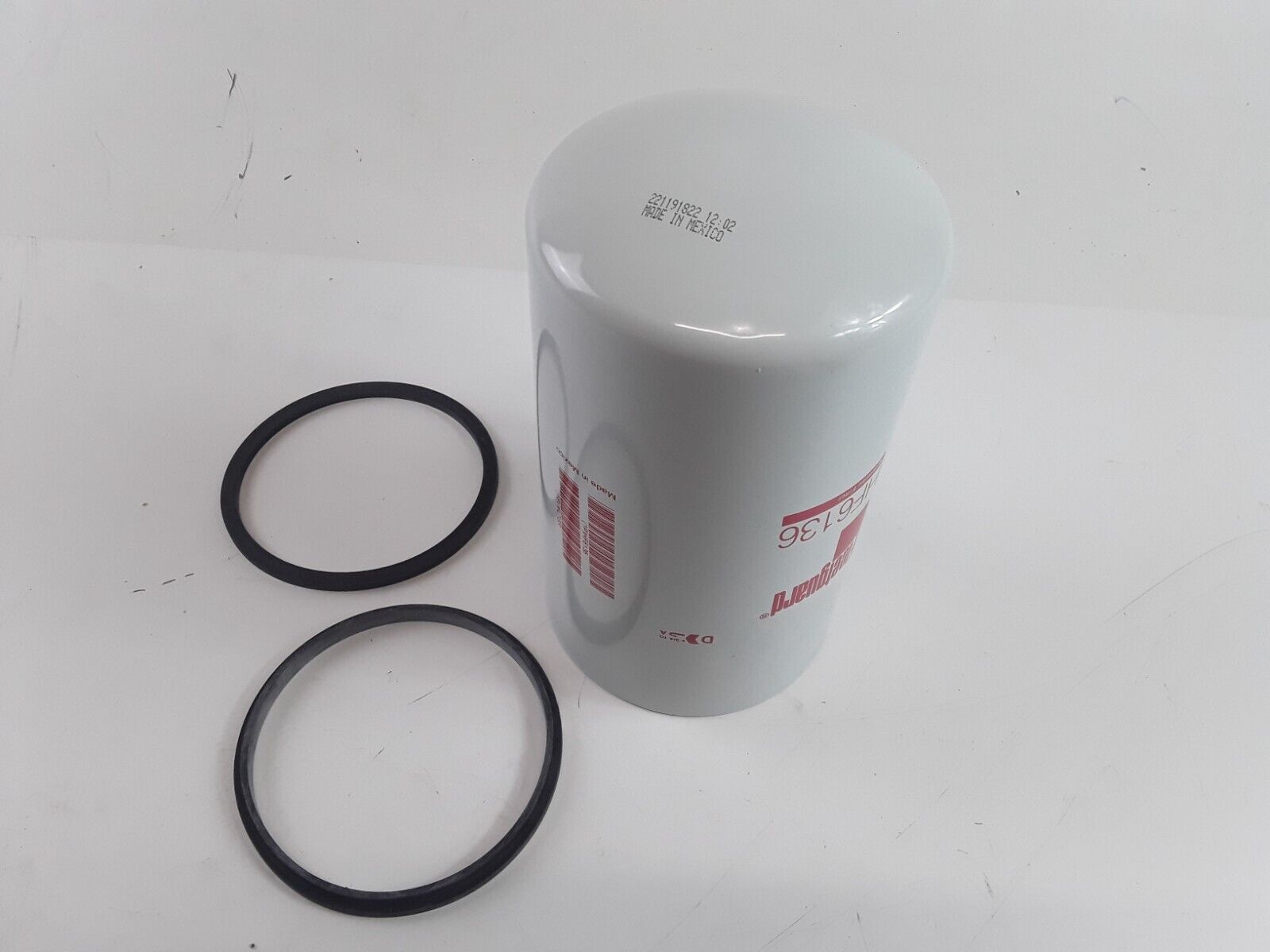 FLEETGUARD HF6136 Hydraulic Filter Repl. HFP550388 P779599 BT388 25012422 HF770 - HotCarParts
