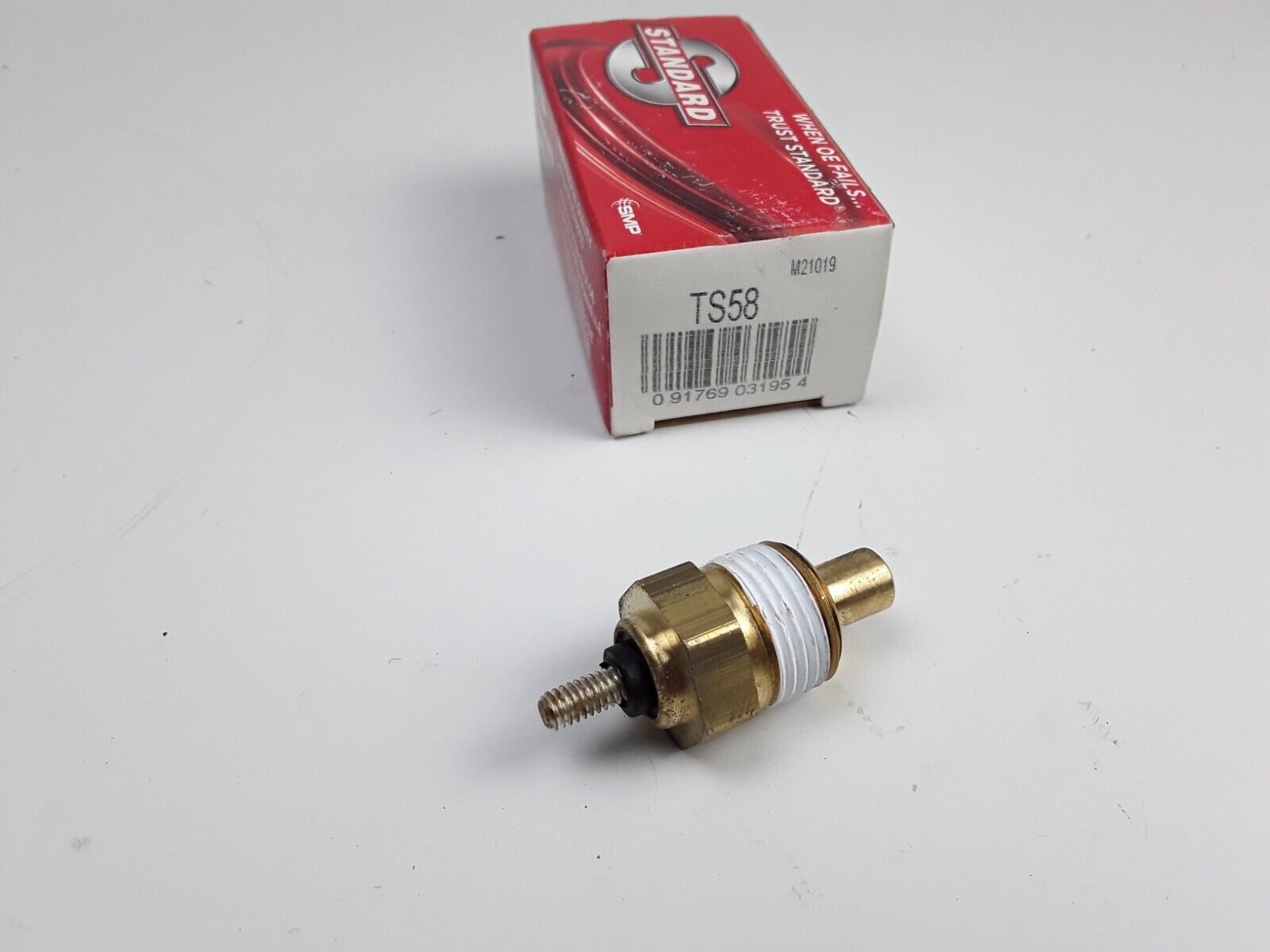 Engine Coolant Temperature Sender Fits Mountaineer 1997-2001 , Bronco 1970-1996 - HotCarParts