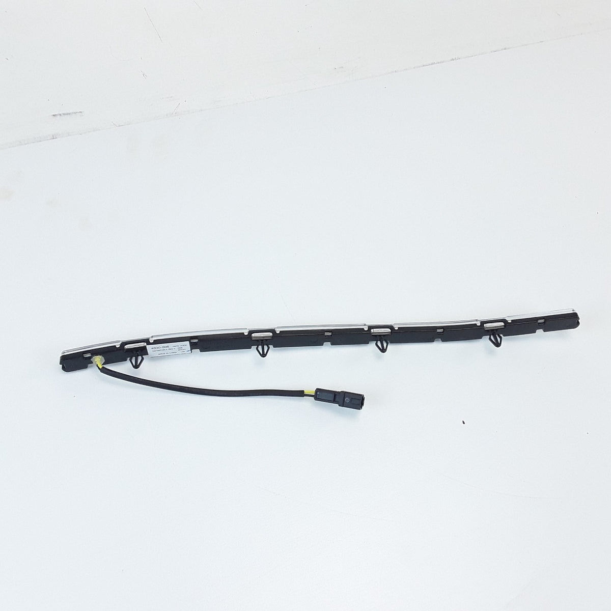 1007955-00-F Right Front Door Indirect Lighting Pad For Tesla Model S 2012-2021