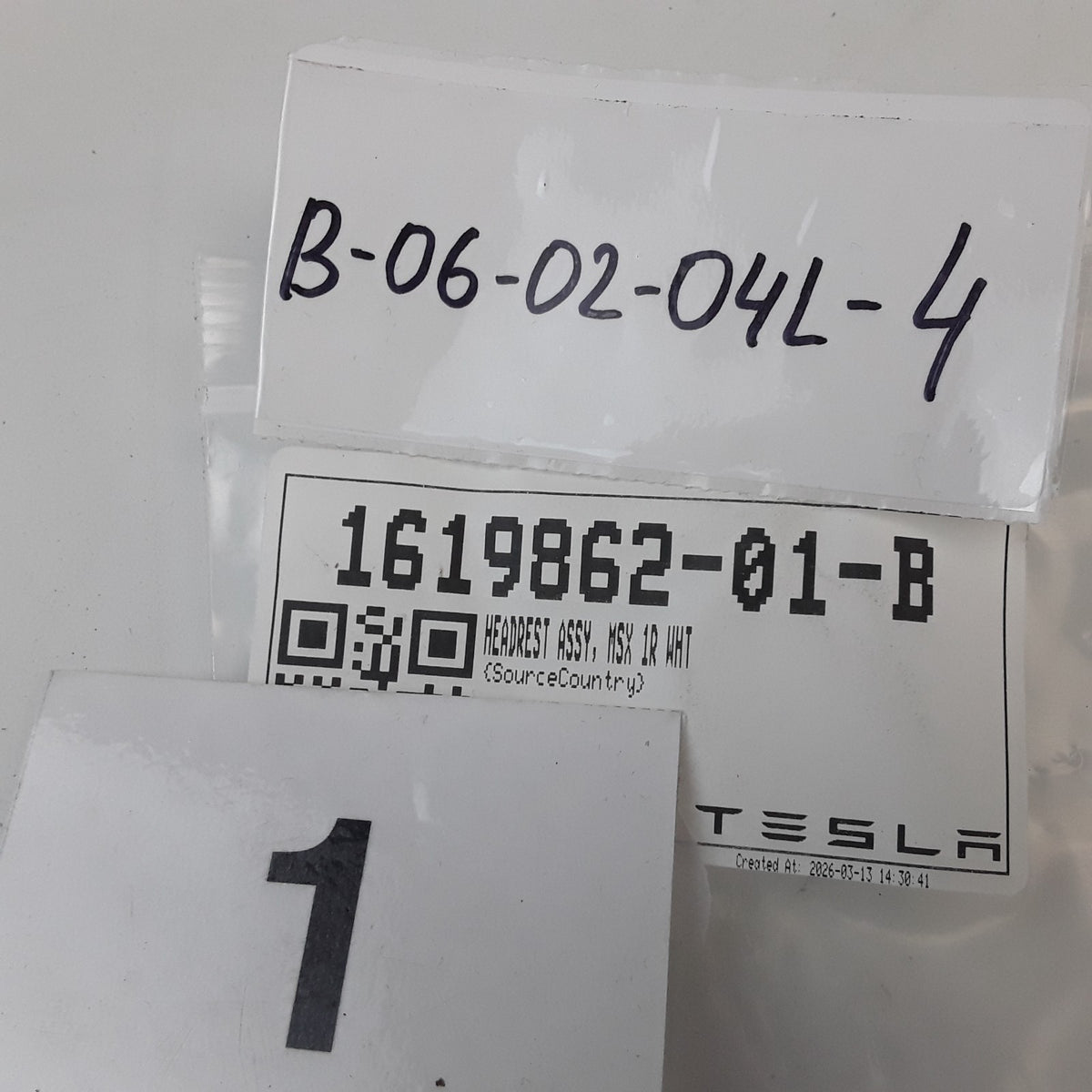 2021-2026 Tesla Model X Front Left Hand Driver Seat Headrest 1619862-01-B OEM