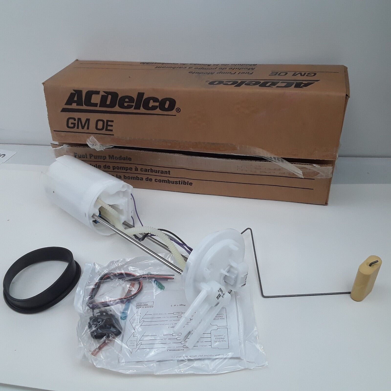 OEM GM Fuel Tank Pump Module For Chevrolet Silverado, Suburban, GMC Sierra 99-03