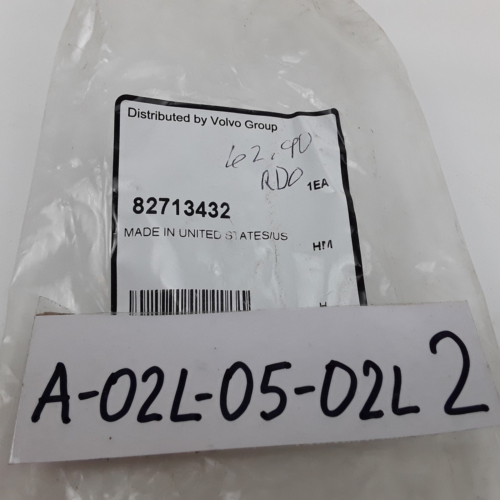 Volvo 82713432 Hood Shock Strut For Mack CHU612, CHU613, CXU612, and CXU613
