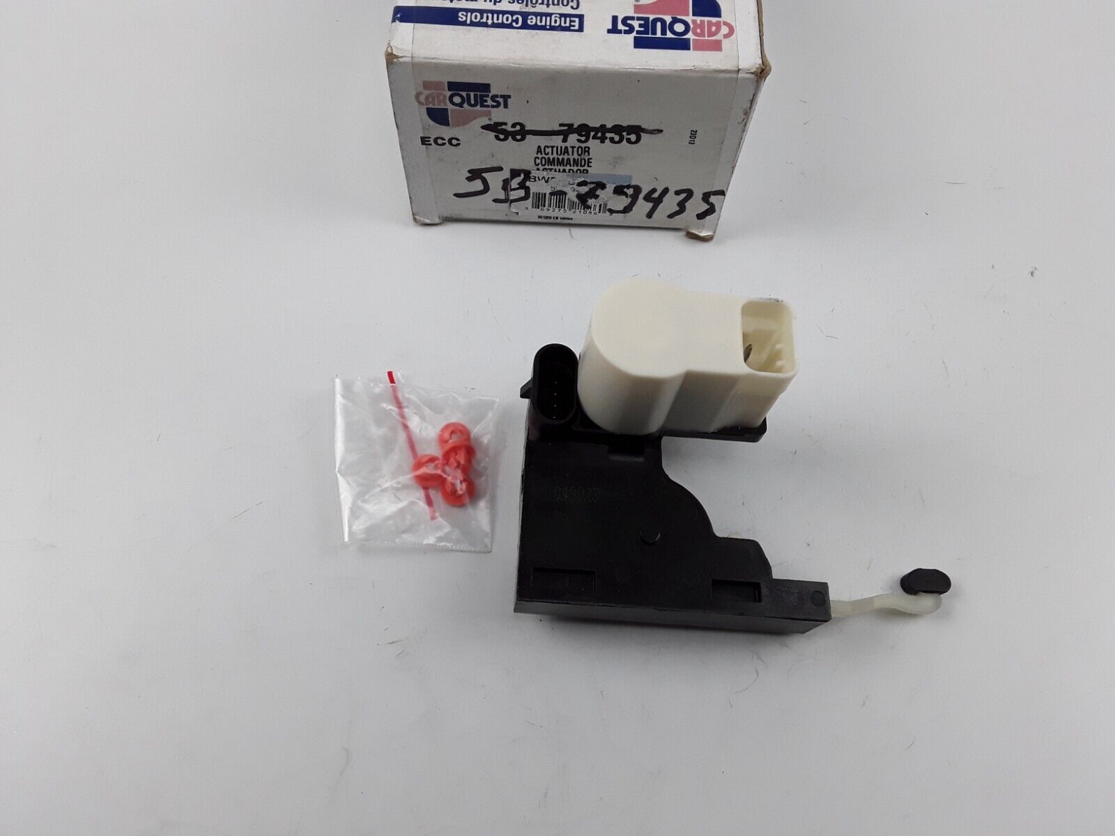 Door Lock Actuator Motor For Chevrolet Silverado 1500 2500 2001 2002 2003 2004 - HotCarParts