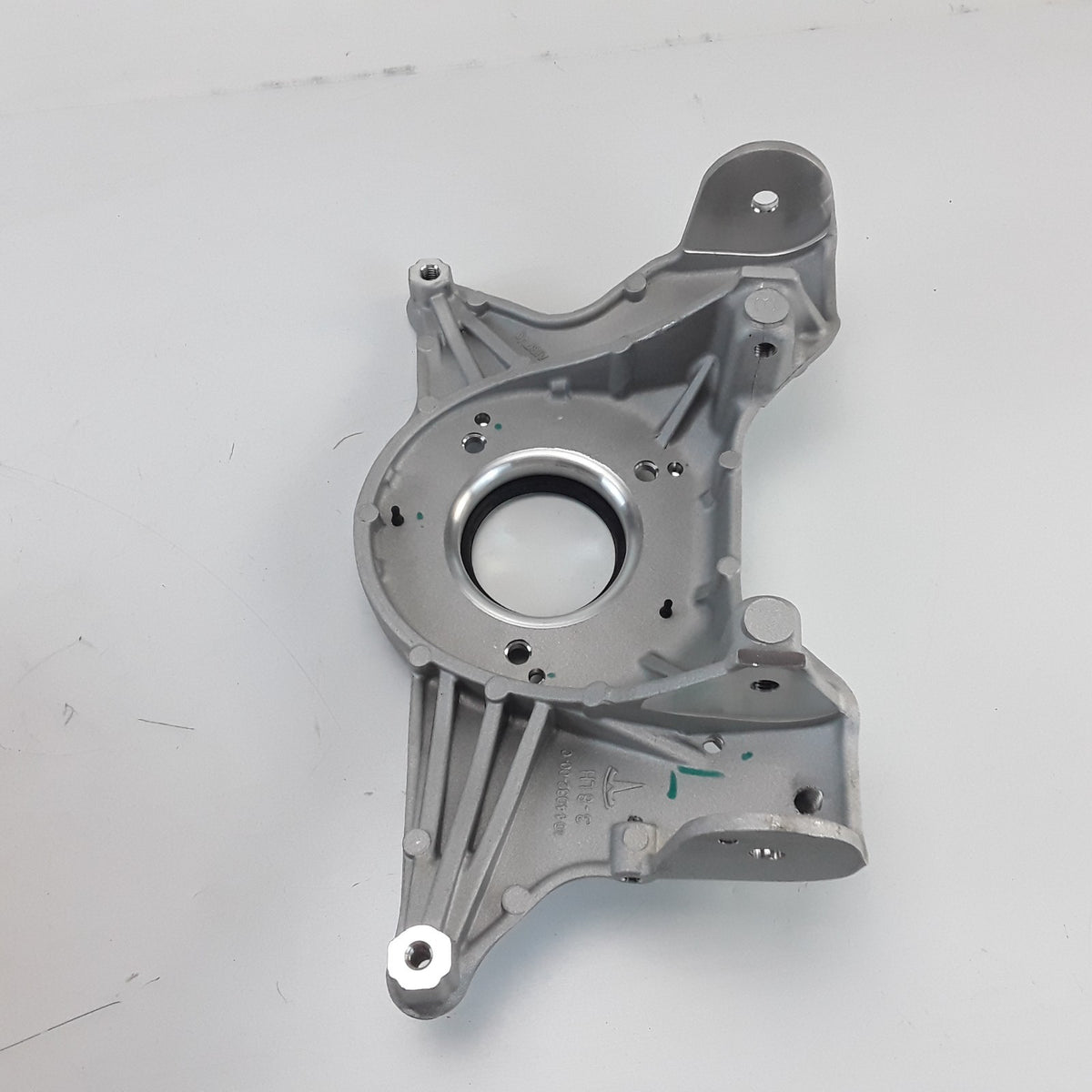 For Tesla Model 3 Front Left Upper Strut Mount Brkt 2018 2019 2020 1044371-00-D