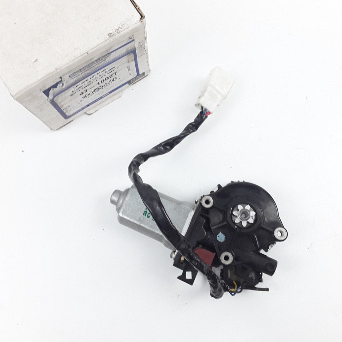 Front Left Power Window Motor For Toyota Tundra Sequoia 2001 2002 2003 2004-2007