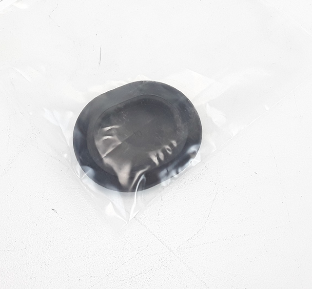 For Tesla Model S 2021-2025 Liftgate Slot Rubber Plug 30x40 1624281-00-A