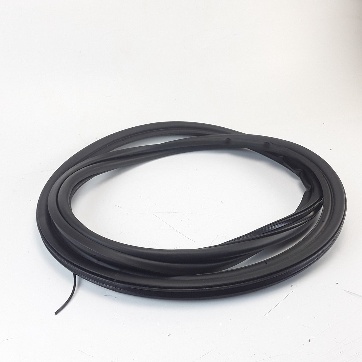 FOR TESLA MODEL 3 2024 - 2025 TRUNK LID BODY WEATHERSTRIP SEAL OEM