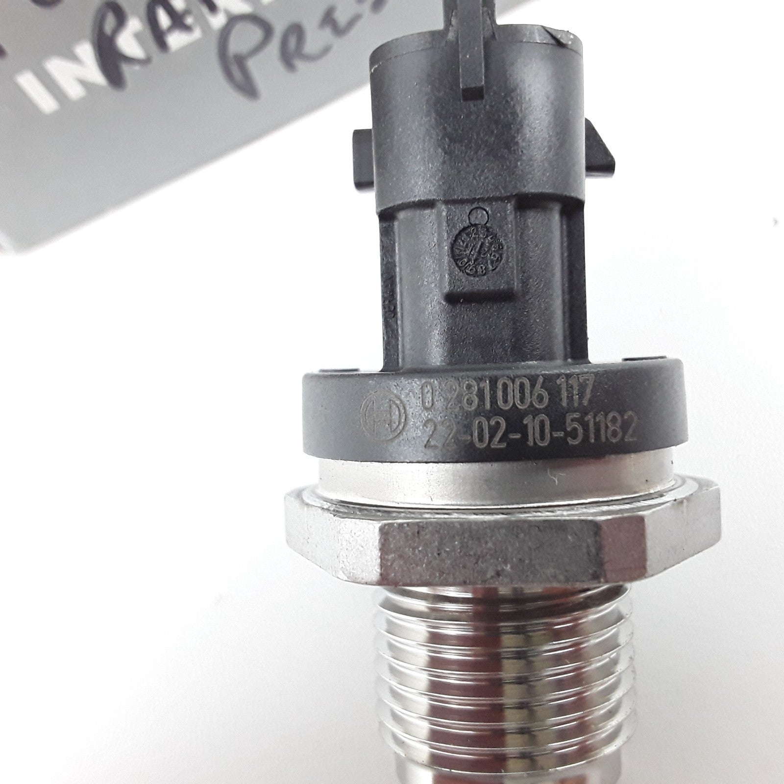 Genuine International 3005793C1 Fuel Injection Pressure Sensor Navistar Trucks