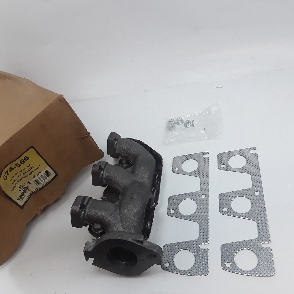Exhaust Manifold Fits Ford Sable Mercury Sable Ford Taurus (2000 2001 2002 2003)