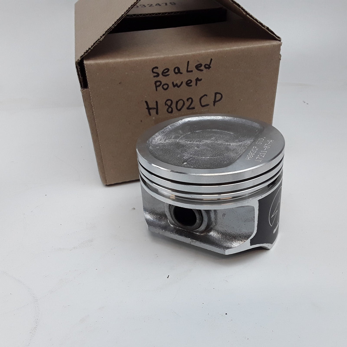 Engine Piston Fits Jeep TJ Cherokee Wrangler Grand Cherokee (1996 1997-2006)