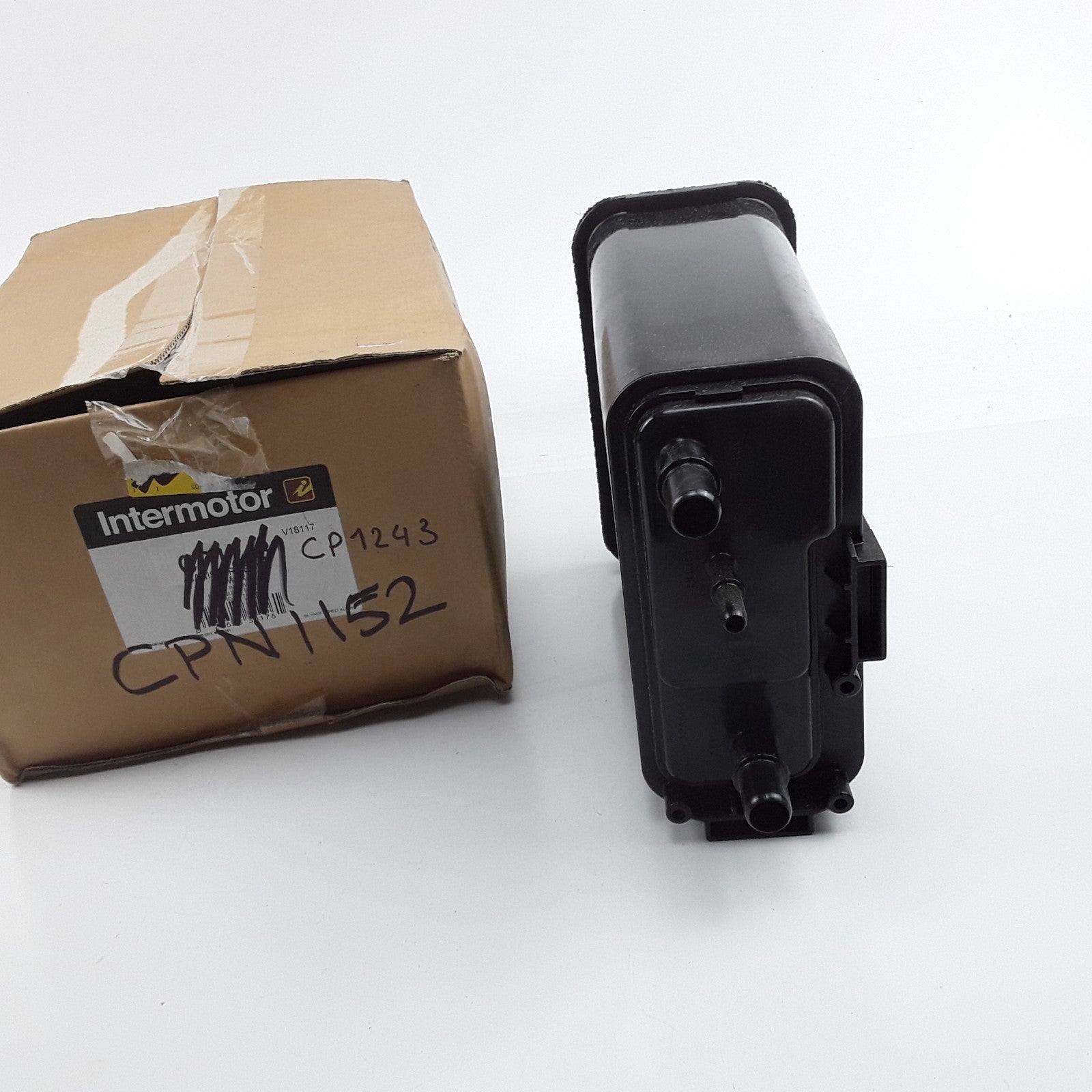 Fuel Vapor Canister Fits GMC Jimmy 01-05 Honda Passport 01-02 Buick Rainier 2004