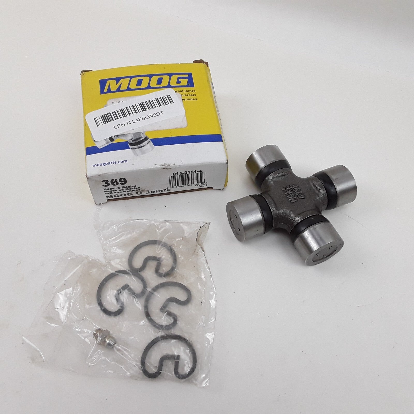 Greaseable Premium Universal Joint Fits Chevrolet Colorado 05 08 Ford Escape 06