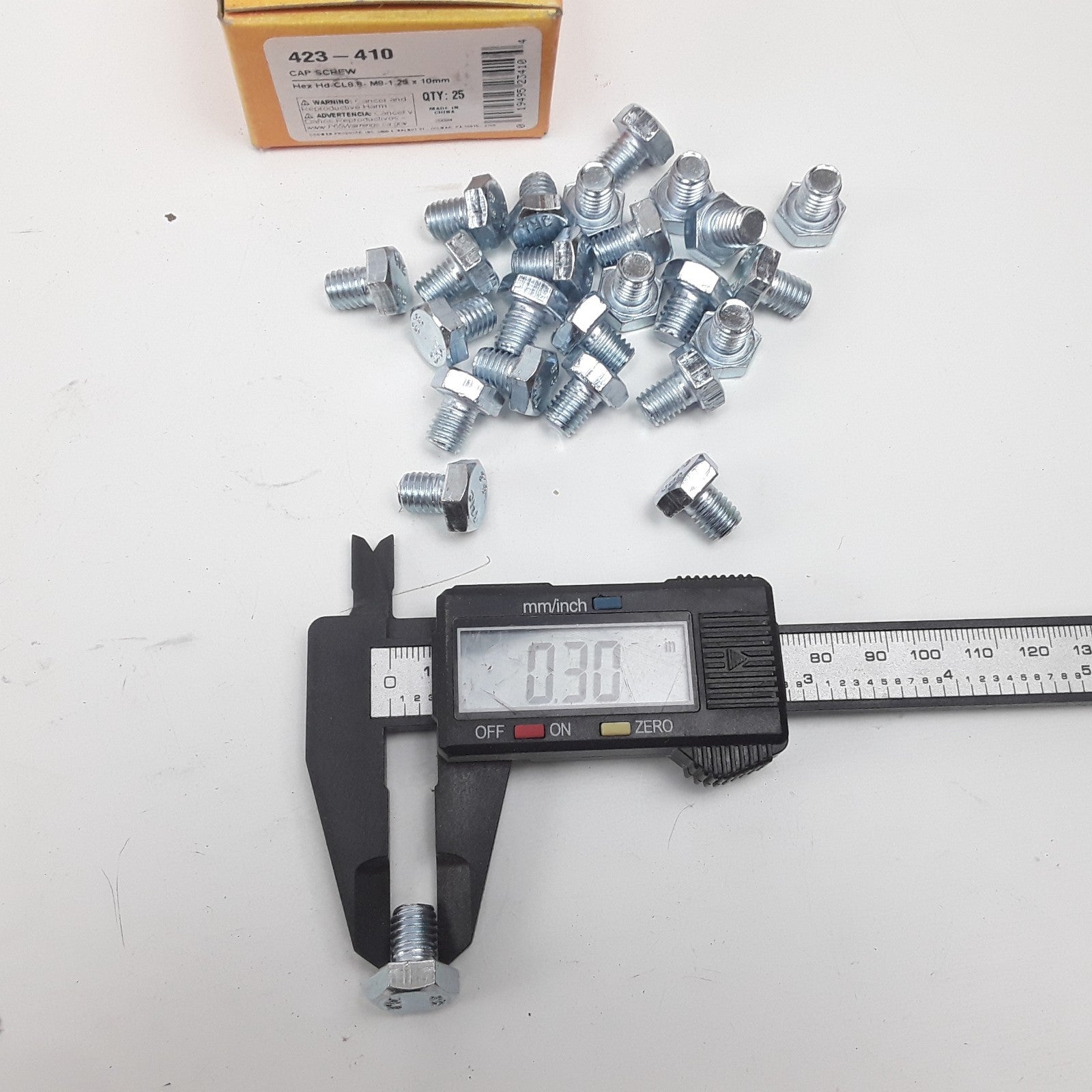 Dorman 423-410 Cap Screw-Hex Steel Head-Class 8.8- M8-1.25 x 10mm Set of 25