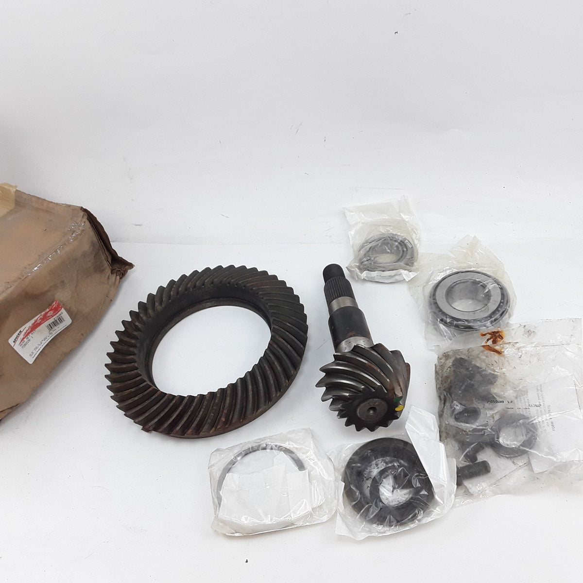 Differential Ring and Pinion Kit Fits Dodge Ram 3500 2500 (1994 1995 1996-2002)