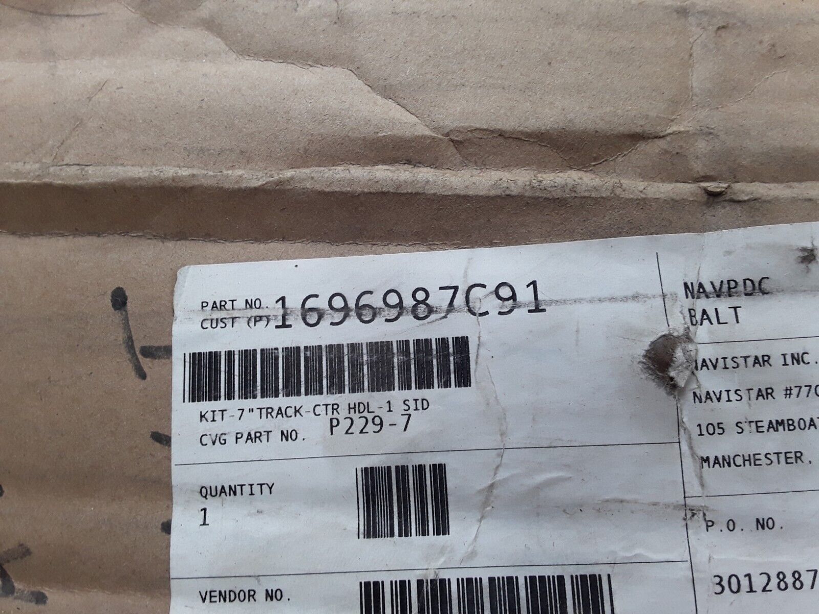 International Navistar seat track, adjuster 1696987C91 Fast Free Shipping - HotCarParts