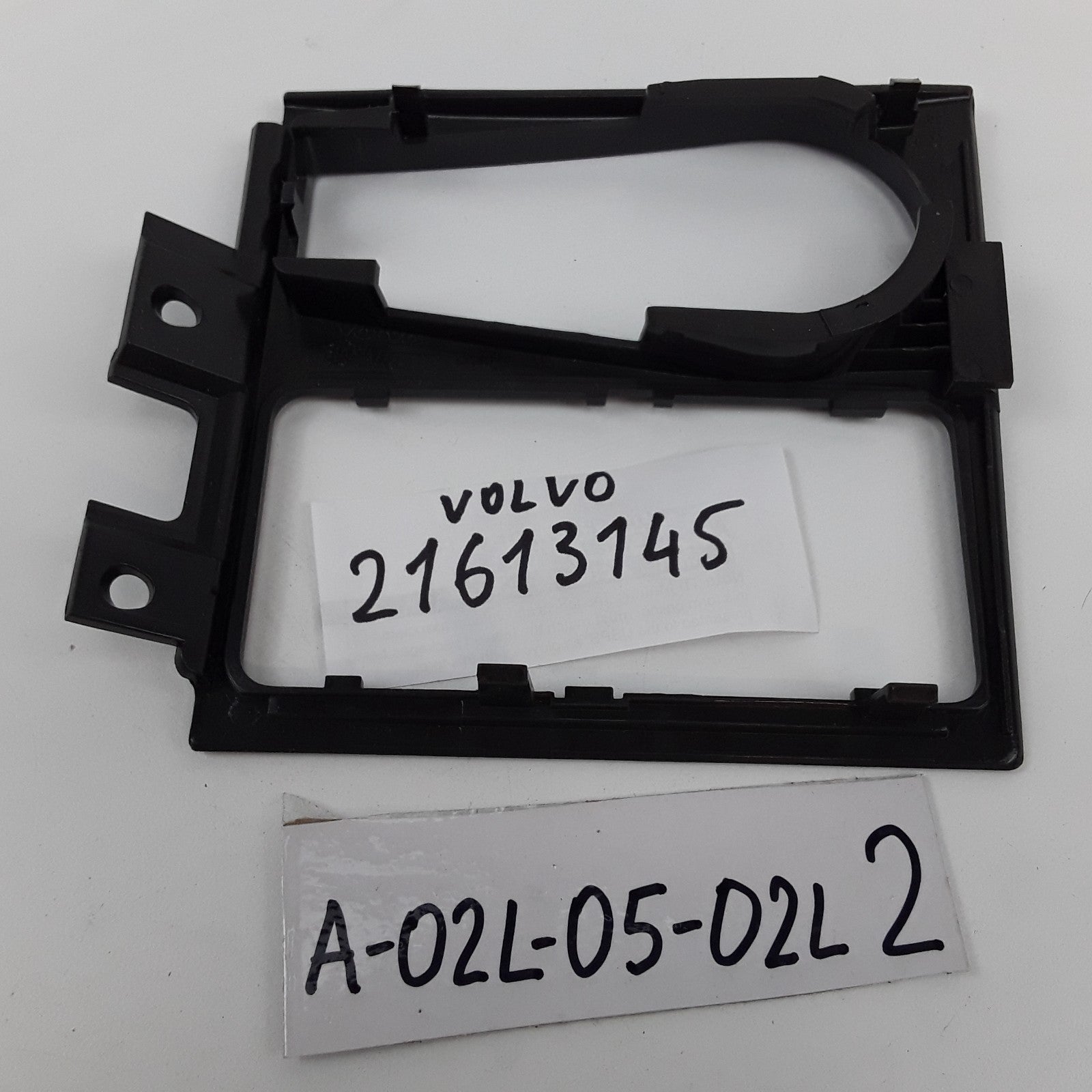 Dash Dashboard Bezel Trim Cover For Volvo VHD & VNM VNL Series 2003-2018
