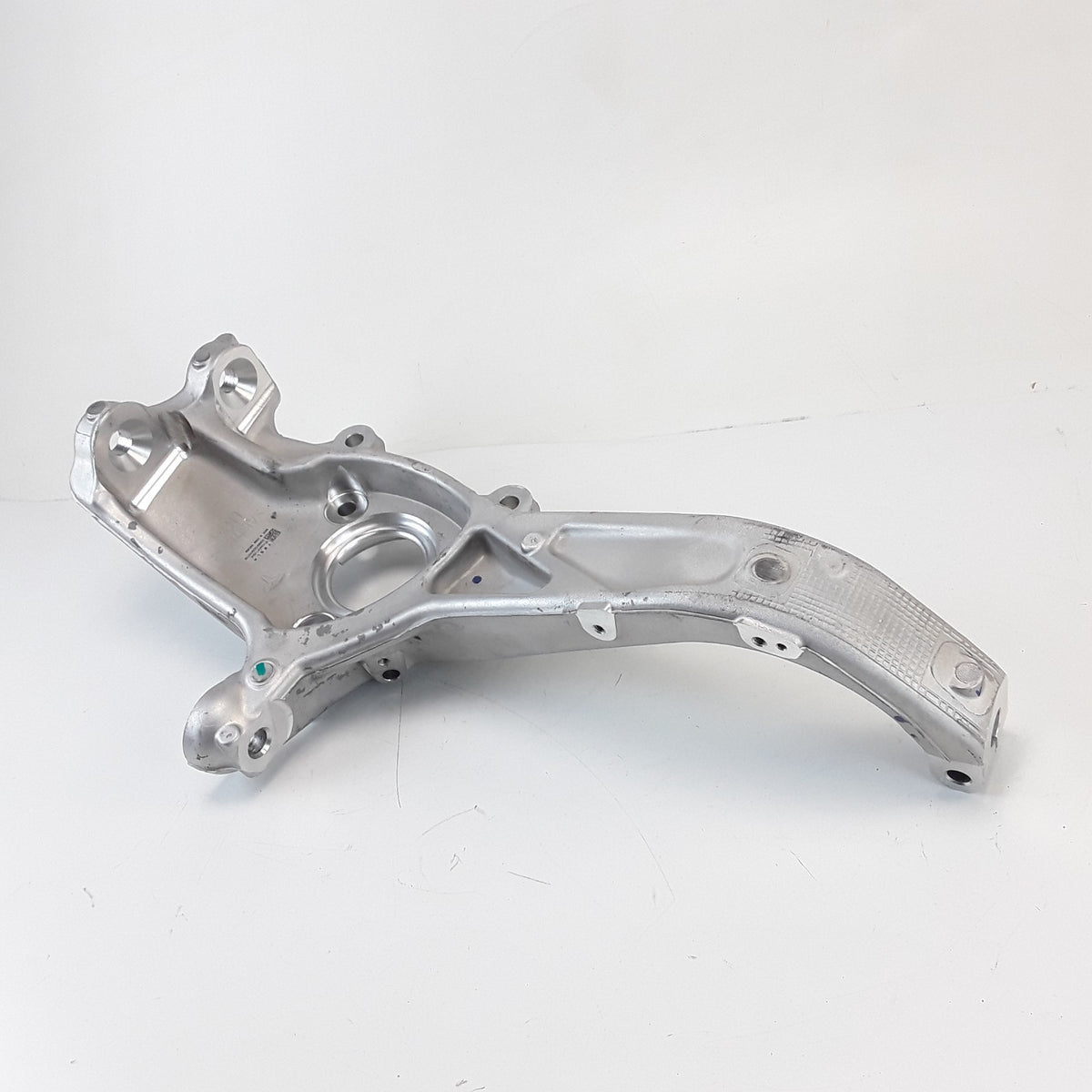 OEM 1044311-00-E For Tesla 2017-2023 Model 3 Front Knuckle Left