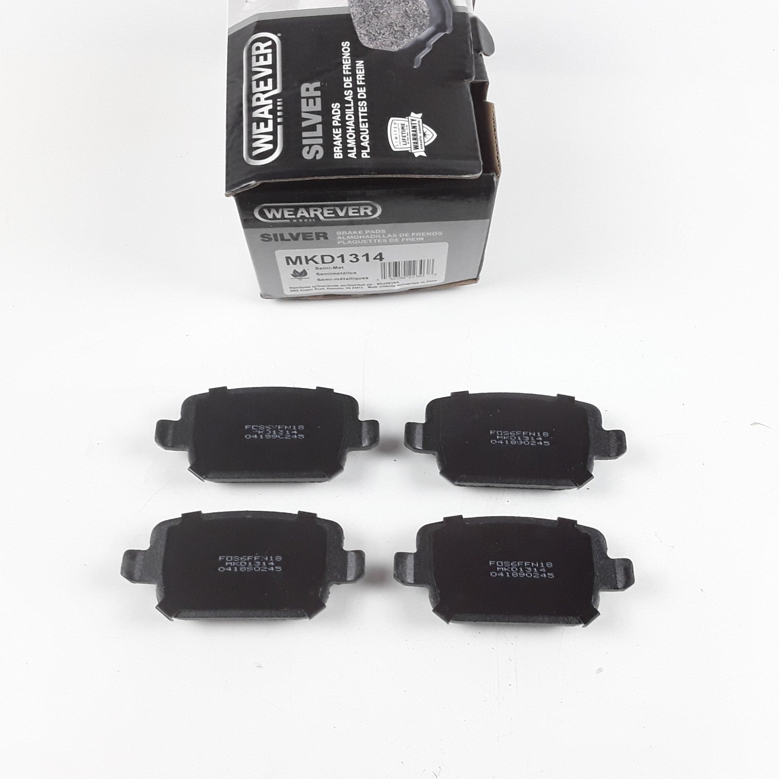 Carquest MKD1314 Disc Brake Pad Set Rear Fits Land Rover LR2 Volvo S80 2008-2009