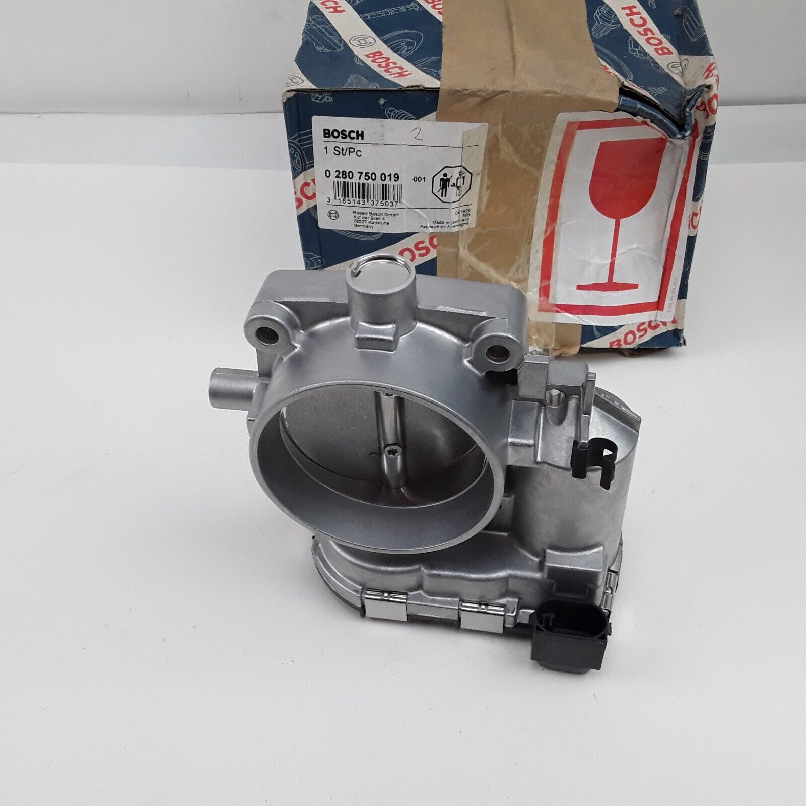 Bosch Throttle Body For Mercedes S350 SLK320 ML320 C240 C320 E320 CLK320 ML350