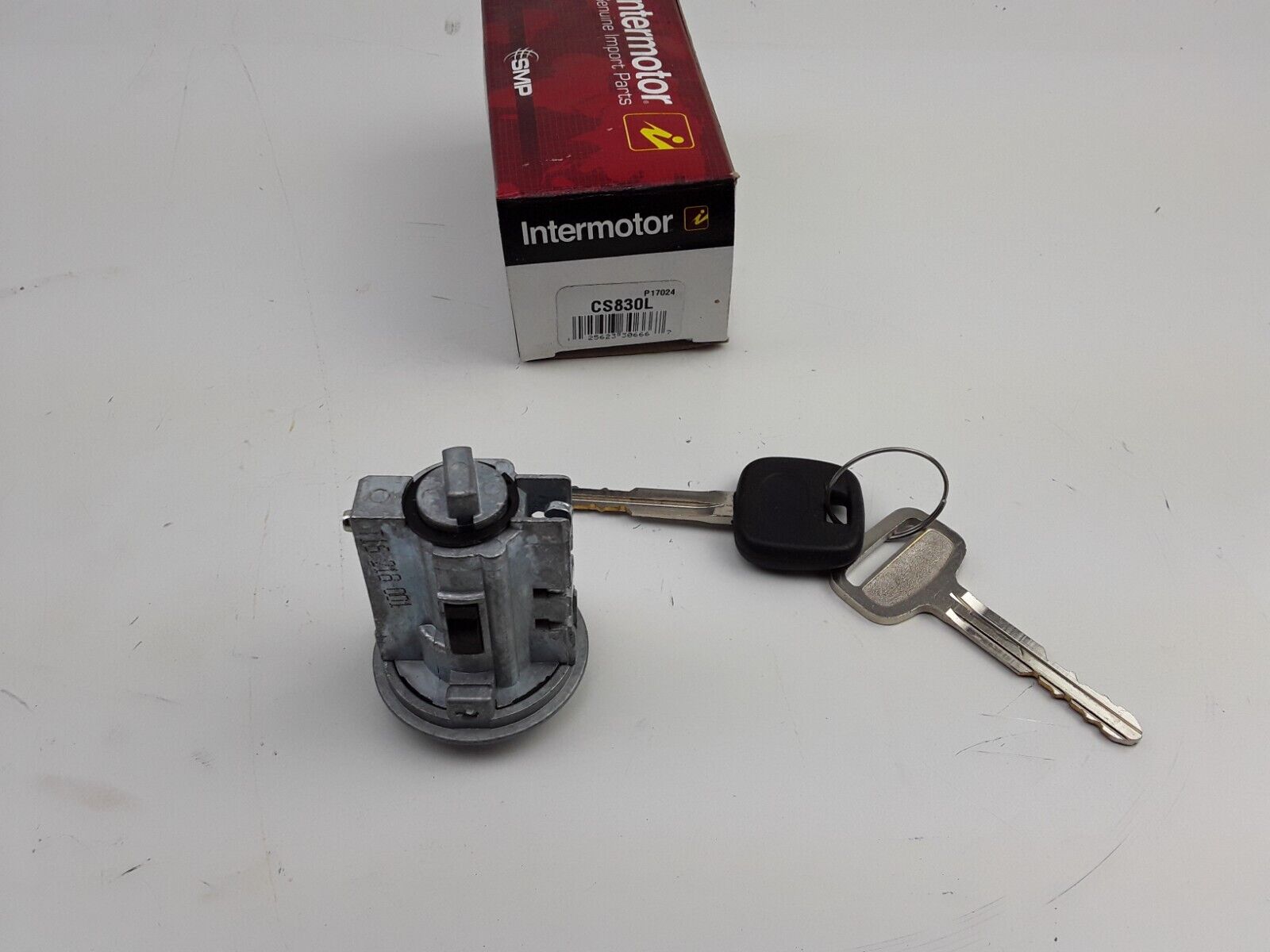 Ignition Lock Cylinder Fits Toyota Sienna 2003-2004, 2007 2008 2009 2010 - HotCarParts