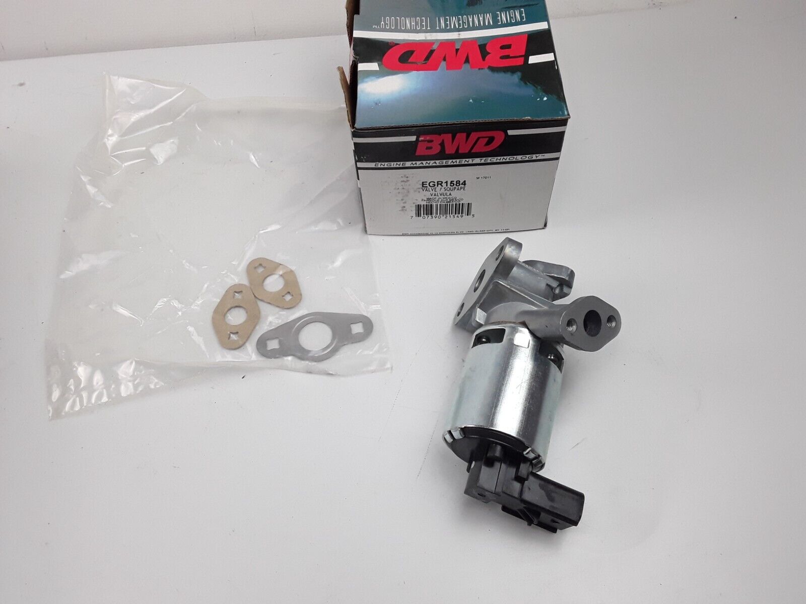 EGR Valve for Chrysler Cirrus Dodge Avenger Charger Sebring Stratus 2005-2010 - HotCarParts