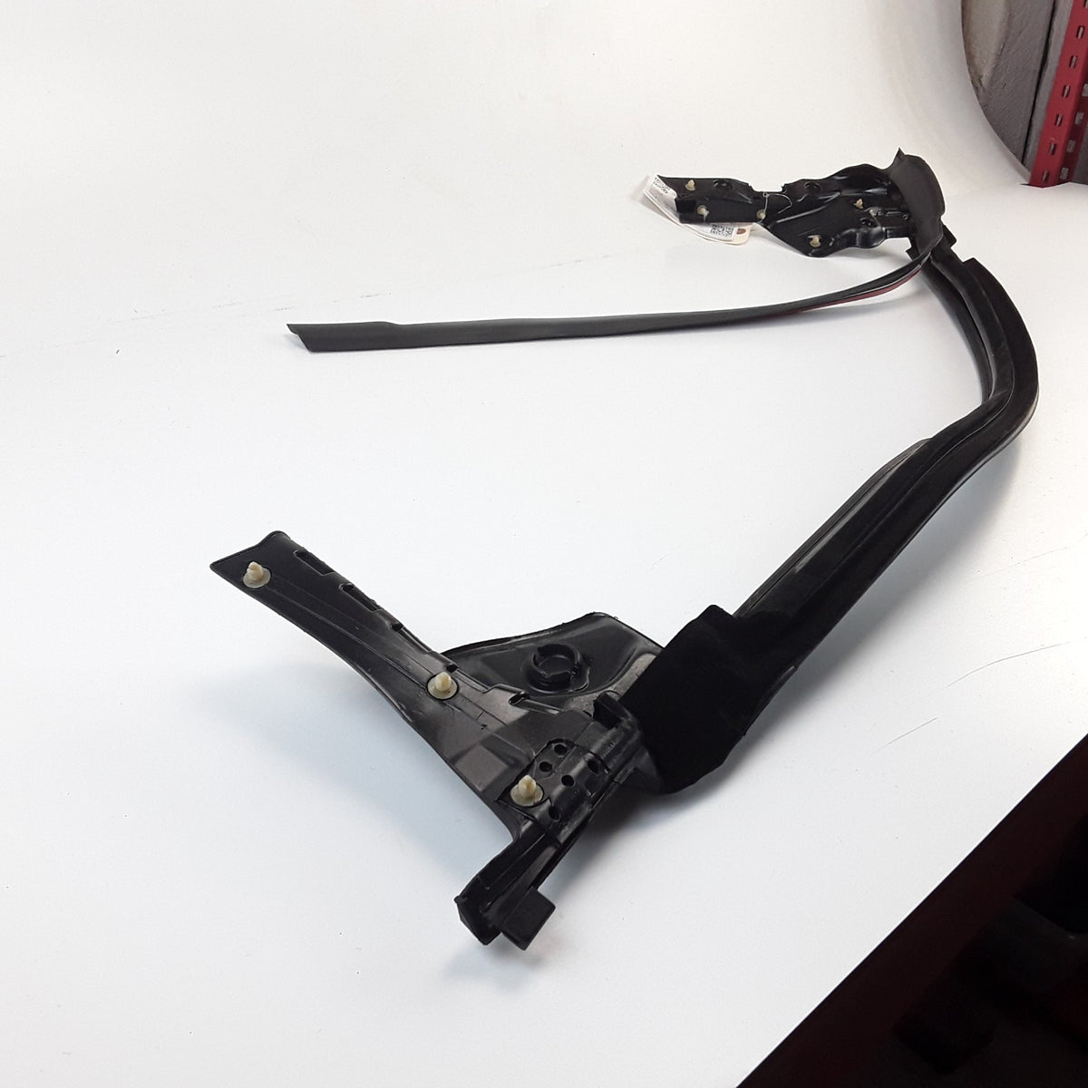 Model X 2015-2021 Front Left Inner Belt Seal 1472044-00-B OEM