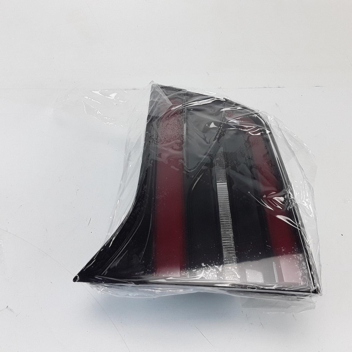 Right Liftgate Tail Light For Tesla Model X 1565493-00-C