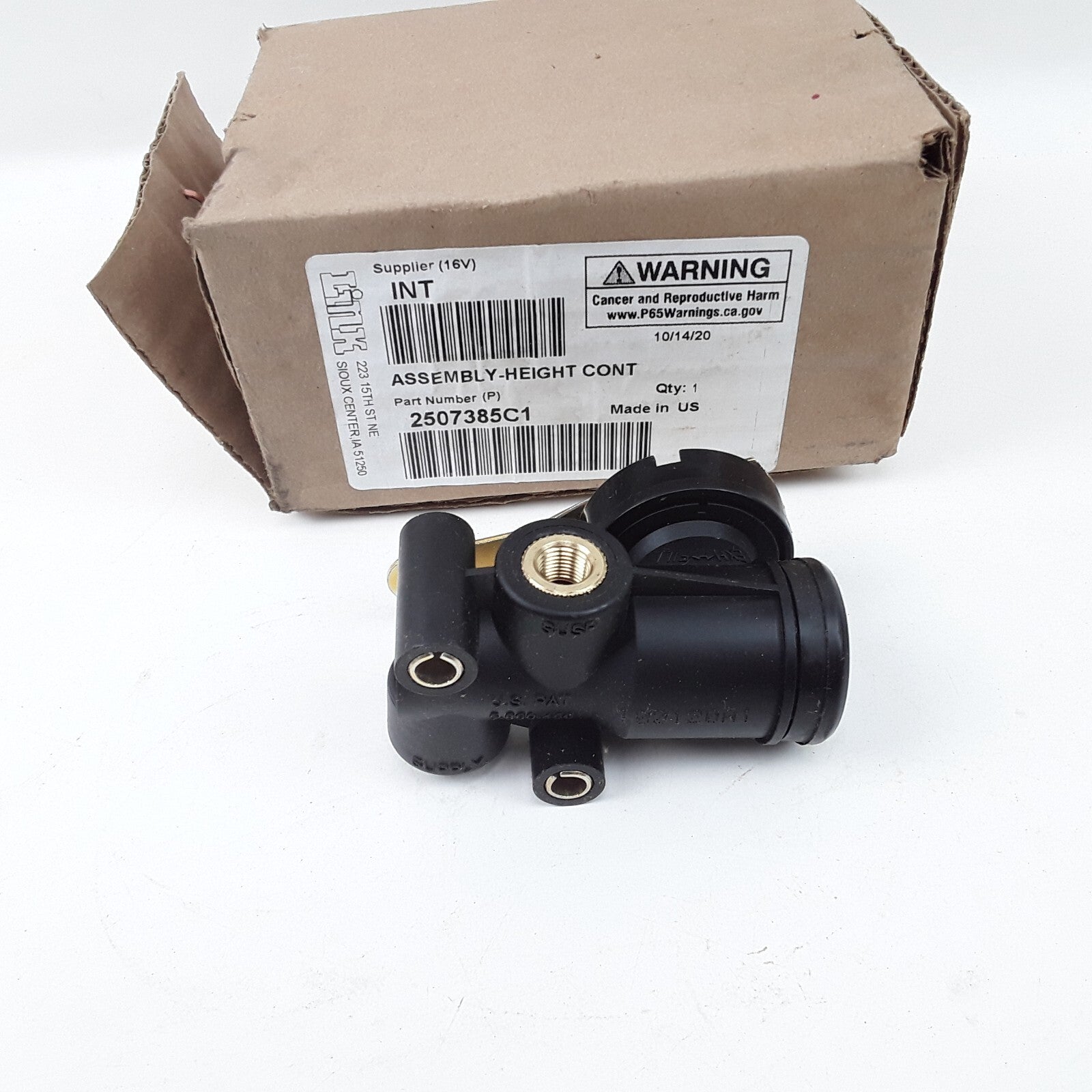 International Suspension Ride Height Control Valve Fits MACK CXN612 CXN613 2006