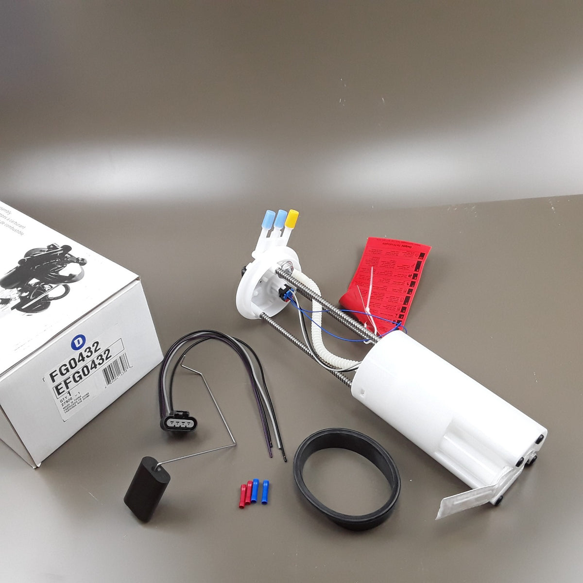 Delphi FG0432 Fuel Pump Module Assembly Fits GMC Sonoma Chevrolet S10 (2004)