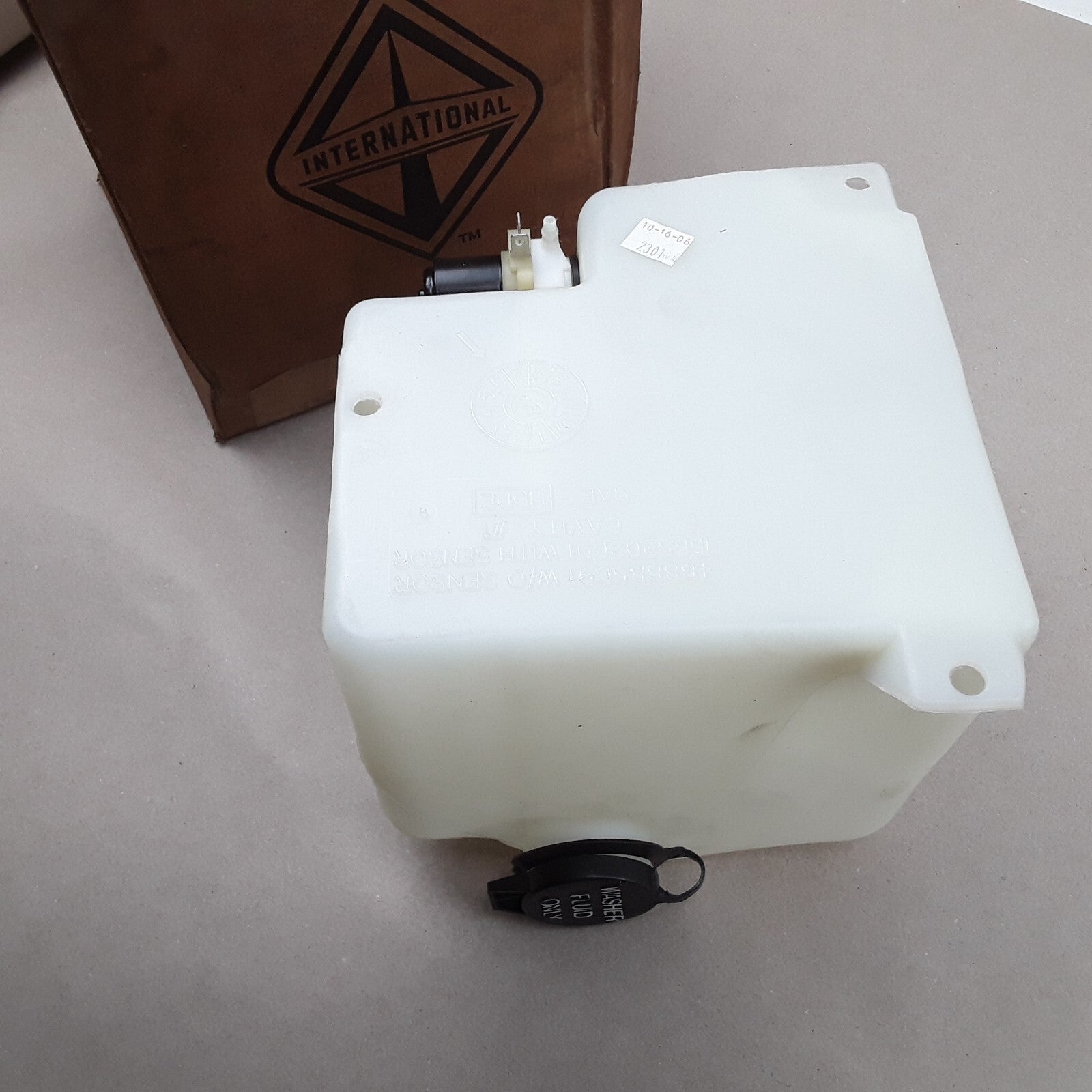 Windshield Washer Reservoir 468885C91 Fits International S2300 Trucks 1988
