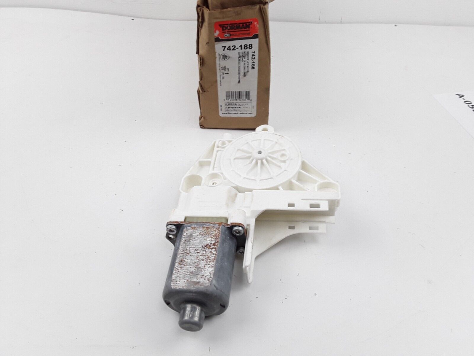 Power Window Motor For Ford Taurus, Freestyle Front / Rear Right Dorman 742-188 - HotCarParts