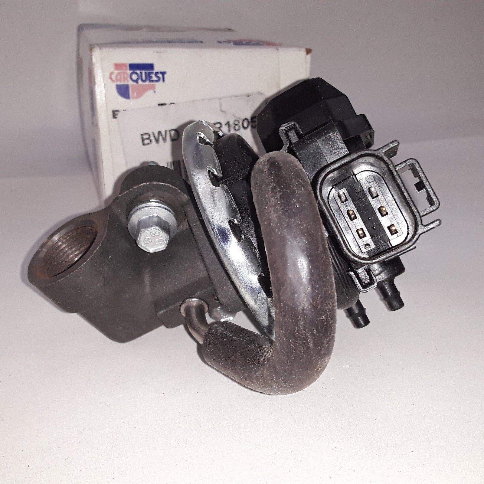 BWD EGR1805 EGR Valve Fits Mercury Marauder Lincoln Ford Thunderbird (2003-2006)