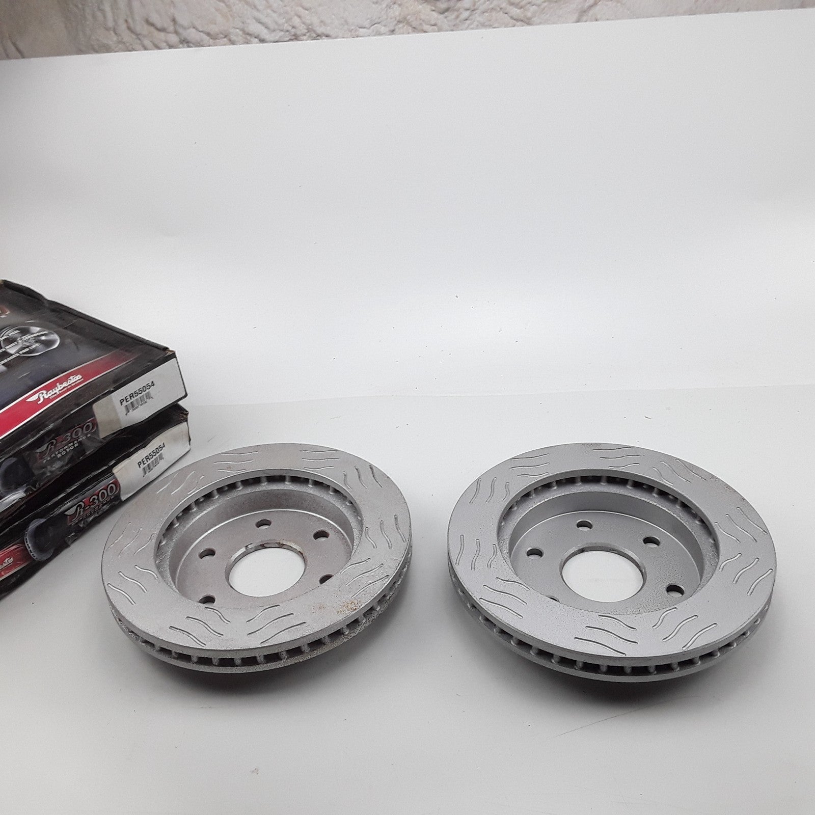 Disc Brake Rotor Kit Fits Cadillac Escalade Chevrolet Tahoe GMC Safari 1999-2008