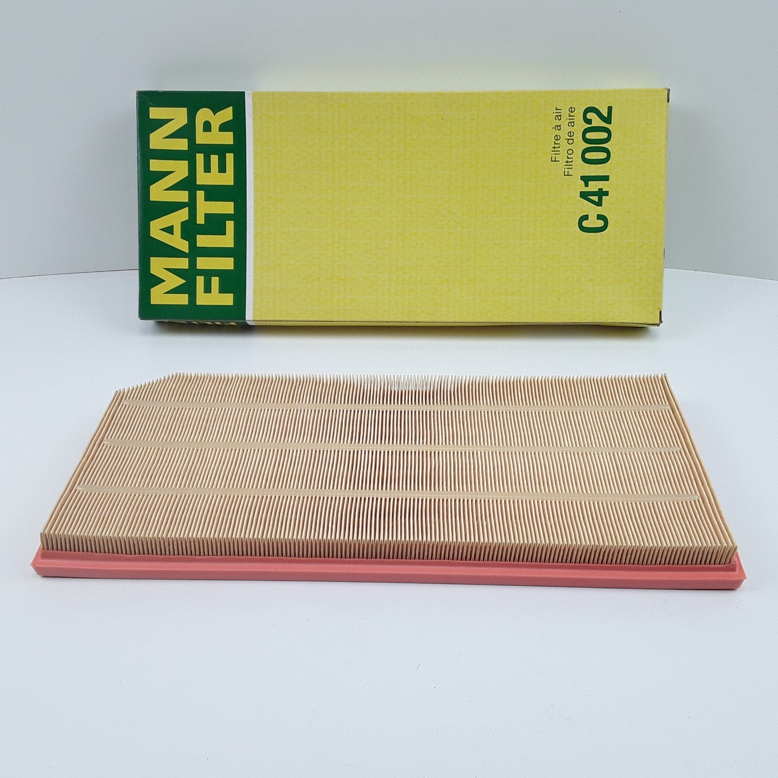 Air Filter Fits Audi TT Volkswagen Bora Golf R Jetta (2006, 2009, 2012-2013)