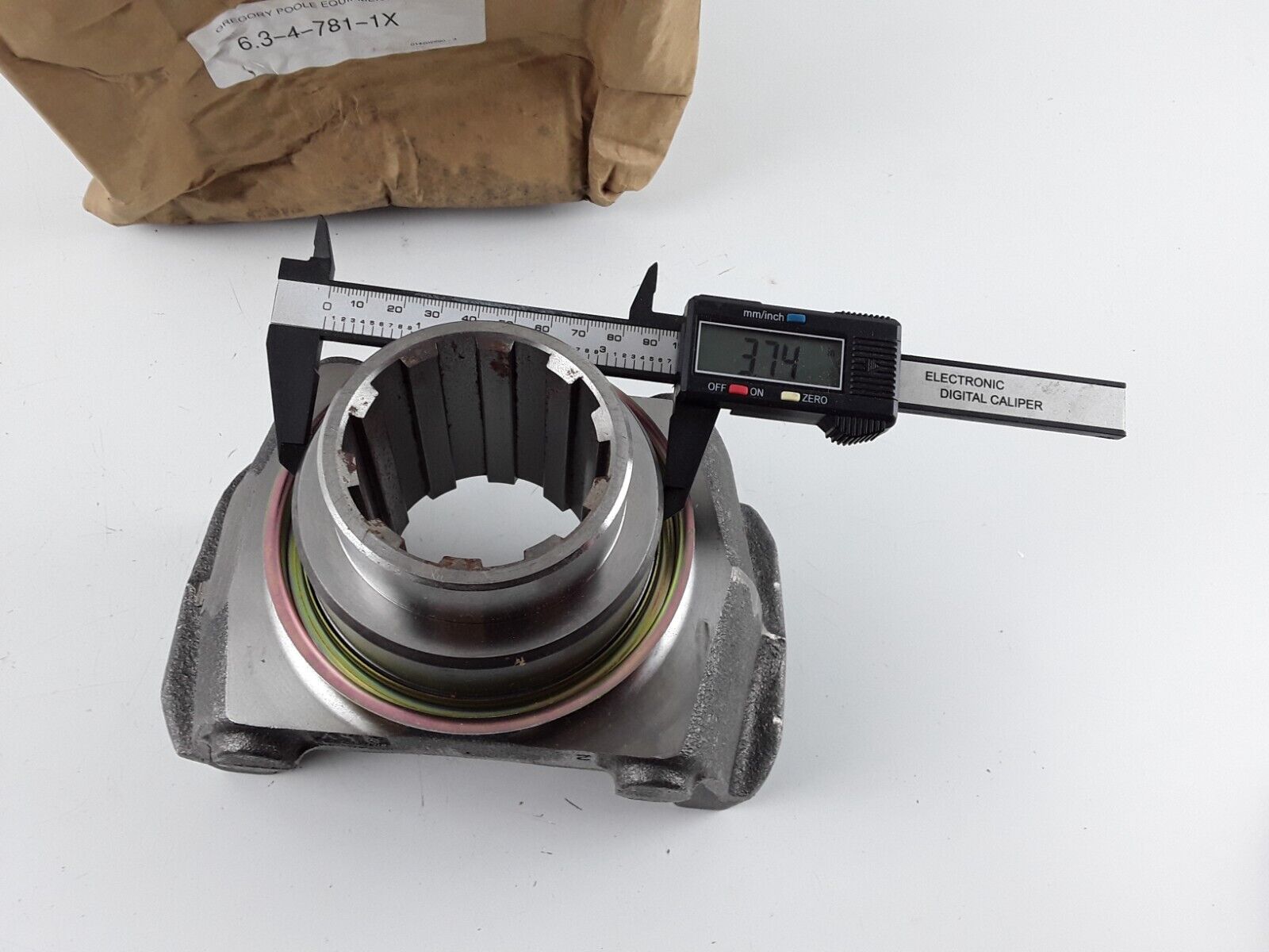 For Spicer 6.3-4-781-1X 1657277C91 Flange Transmission 1760 End Yoke NEW - HotCarParts