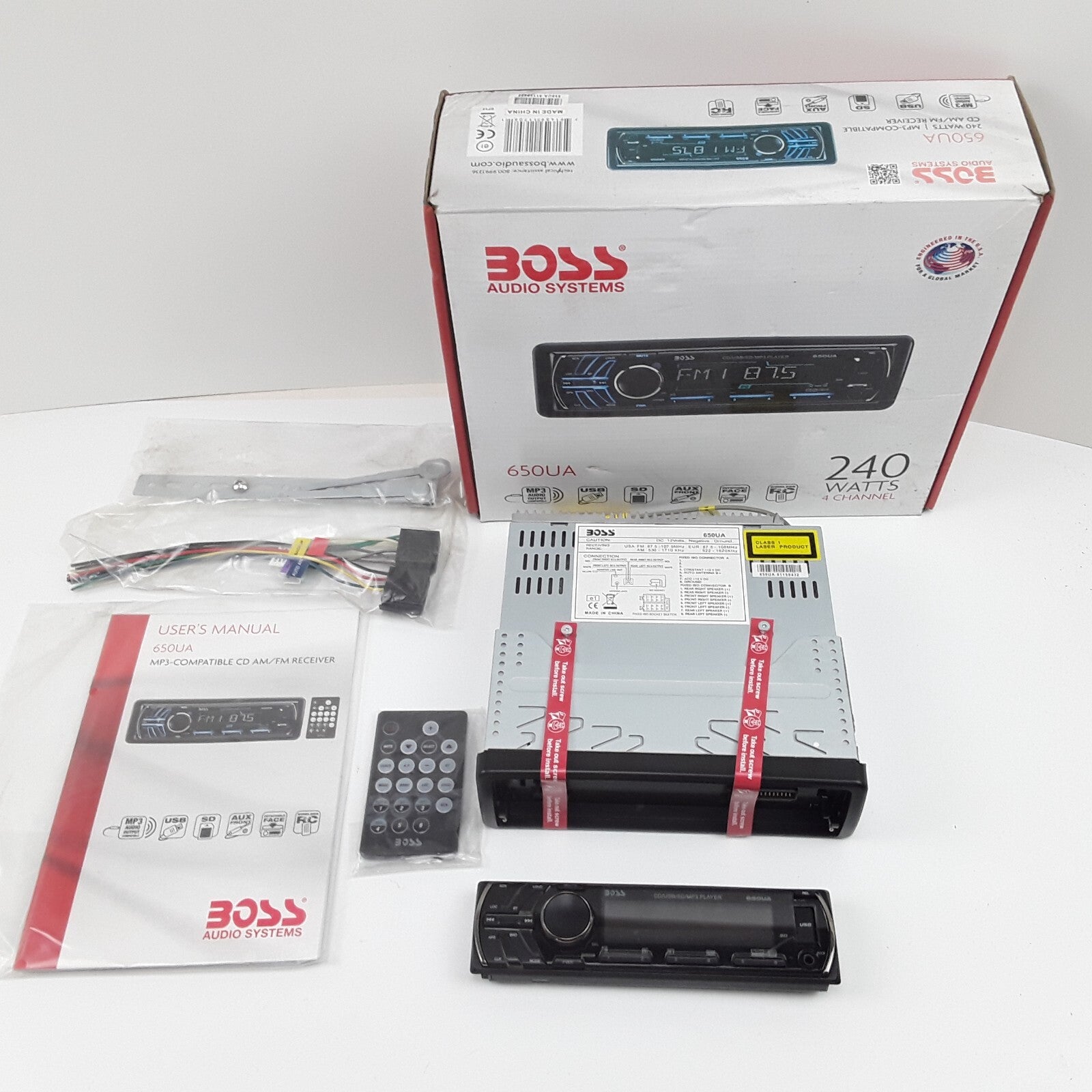 BOSS Audio Systems 650UA MP3-Compatible CD AM/FM Receiver Black 240W 4-Channel