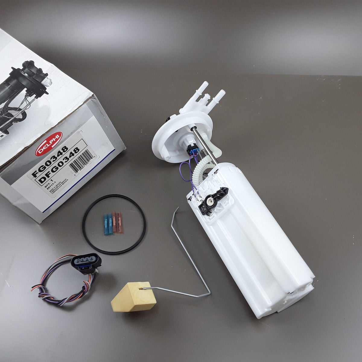 Delphi FG0348 Fuel Pump Module Assembly Fits Buick Park Avenue (2004-2005)
