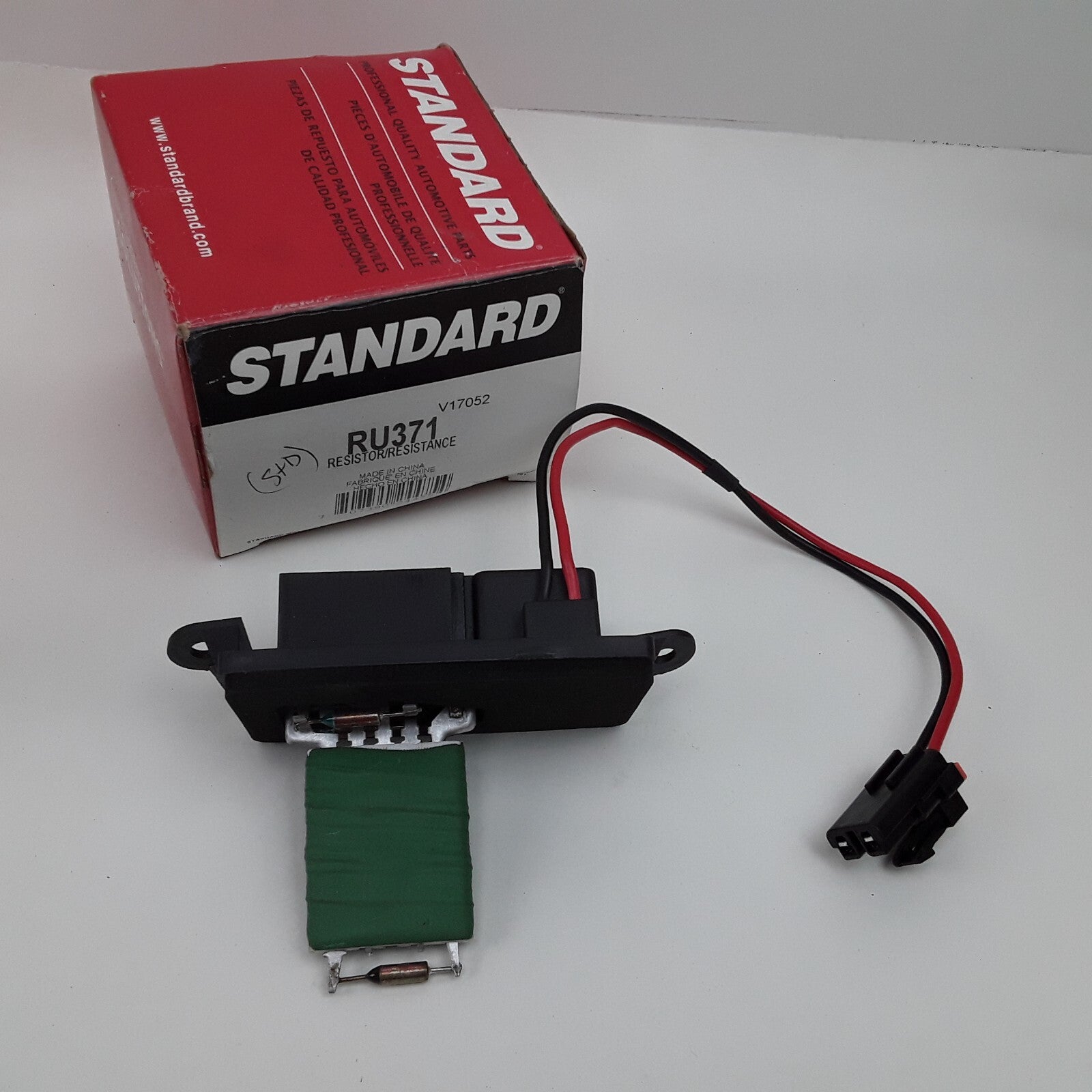 Standard RU-371 Front Blower Motor Resistor For Cadillac Chevrolet GMC 1999-2007