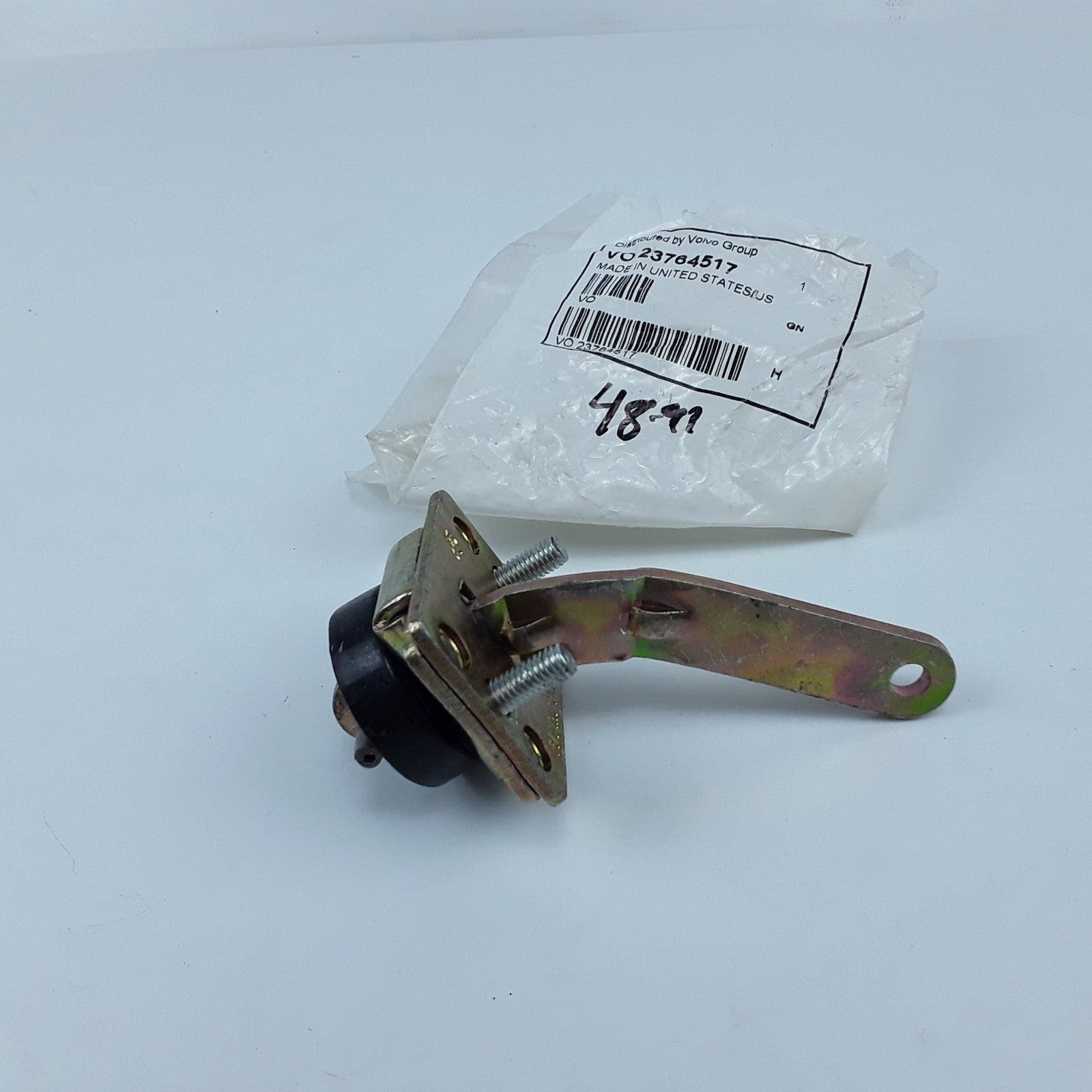 Mack 23764517 23QX322A Door Stop Left Hand Check Fits Mack CV Model