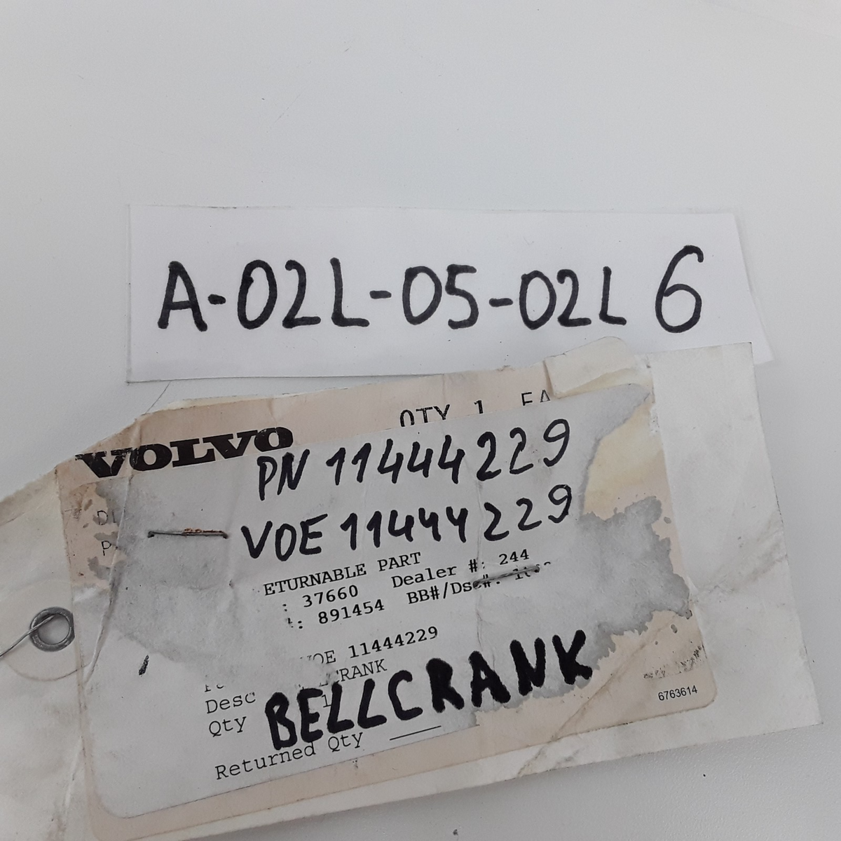 Volvo 11444229 Bellcrank Door Linkage Lever L120G L150F L180F L220F