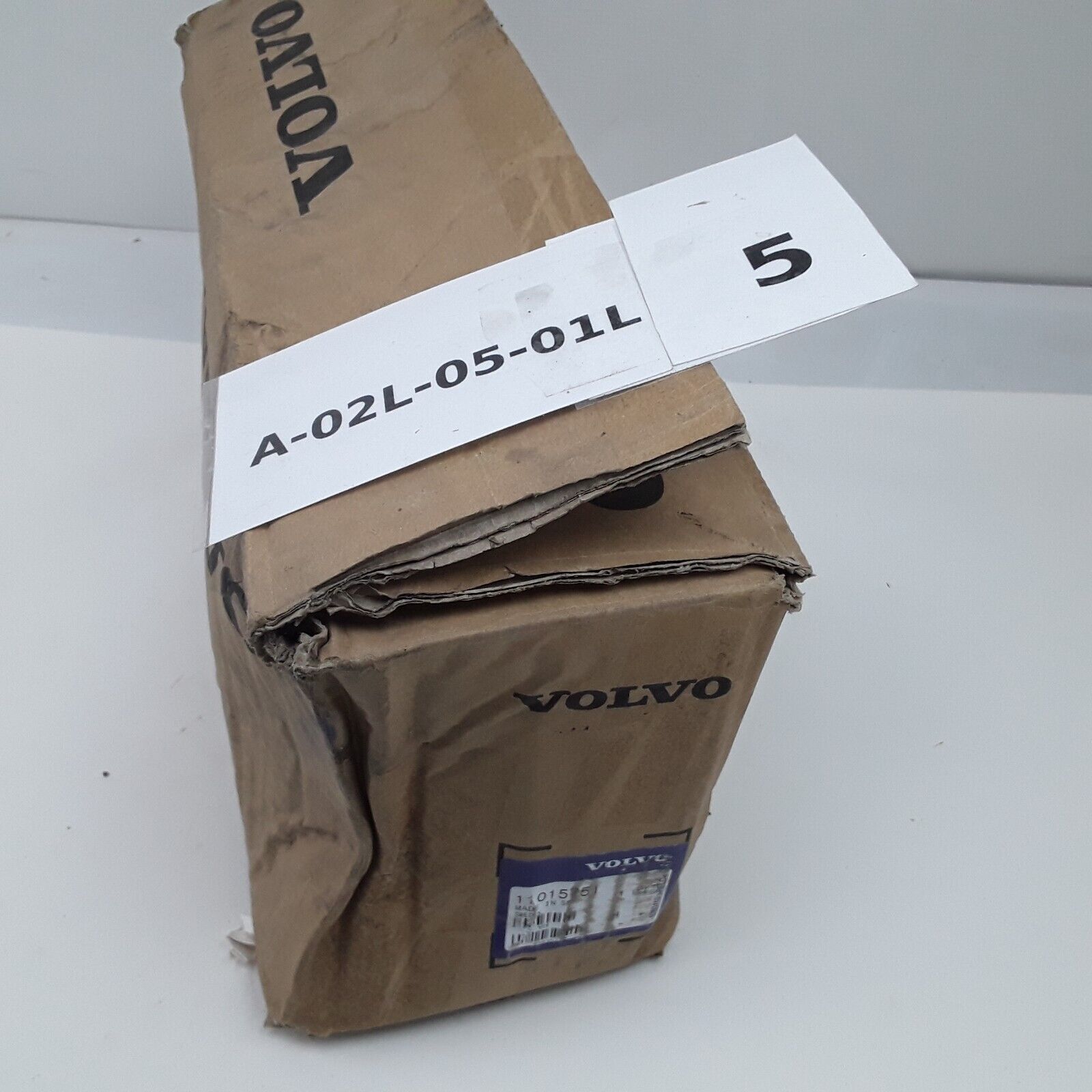 OEM VOLVO 11015751 BUSHING FOR L70E, L70F, L70G, L70H, L90C, L90C BM, L90D, L90E